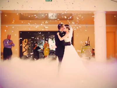 just-married-dancing (1)